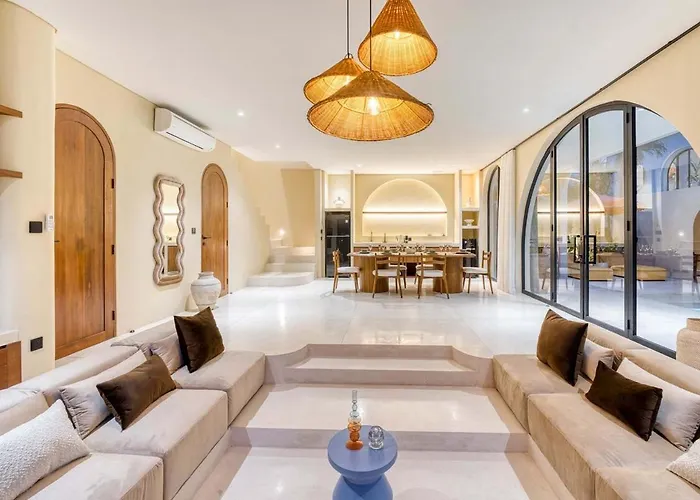 Dream - Brand New Luxury 8mins Walk To